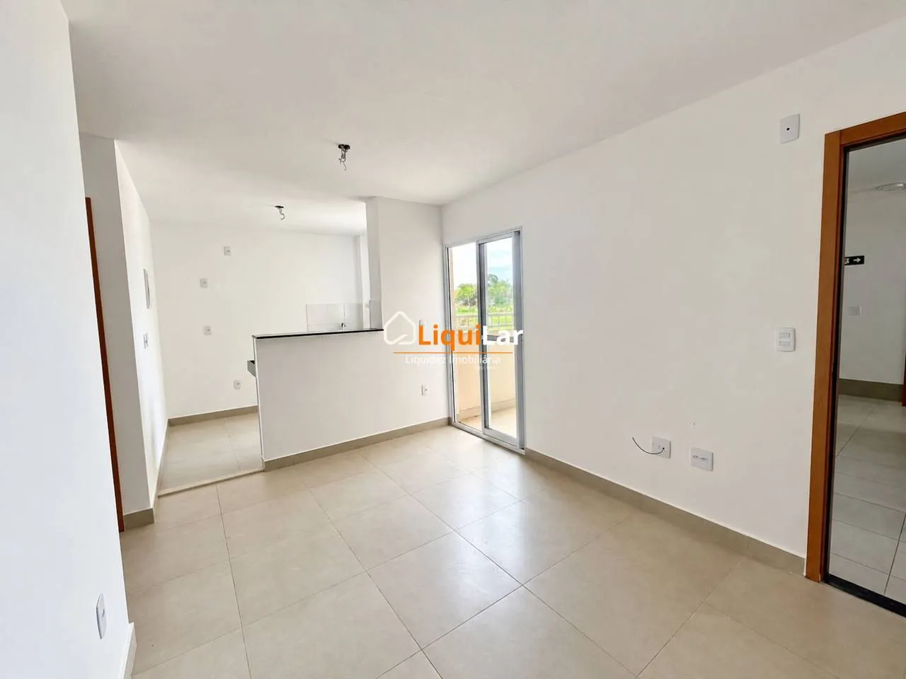 Imagem Apartamento com sacada Cel Antonino