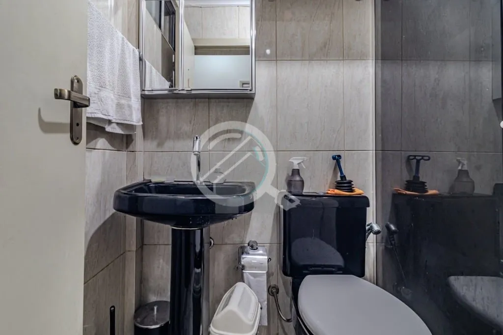 Imagem Ótimo apartamento de dois dormitórios à venda em um dos melhores bairros da cidade, o bairro Meni...