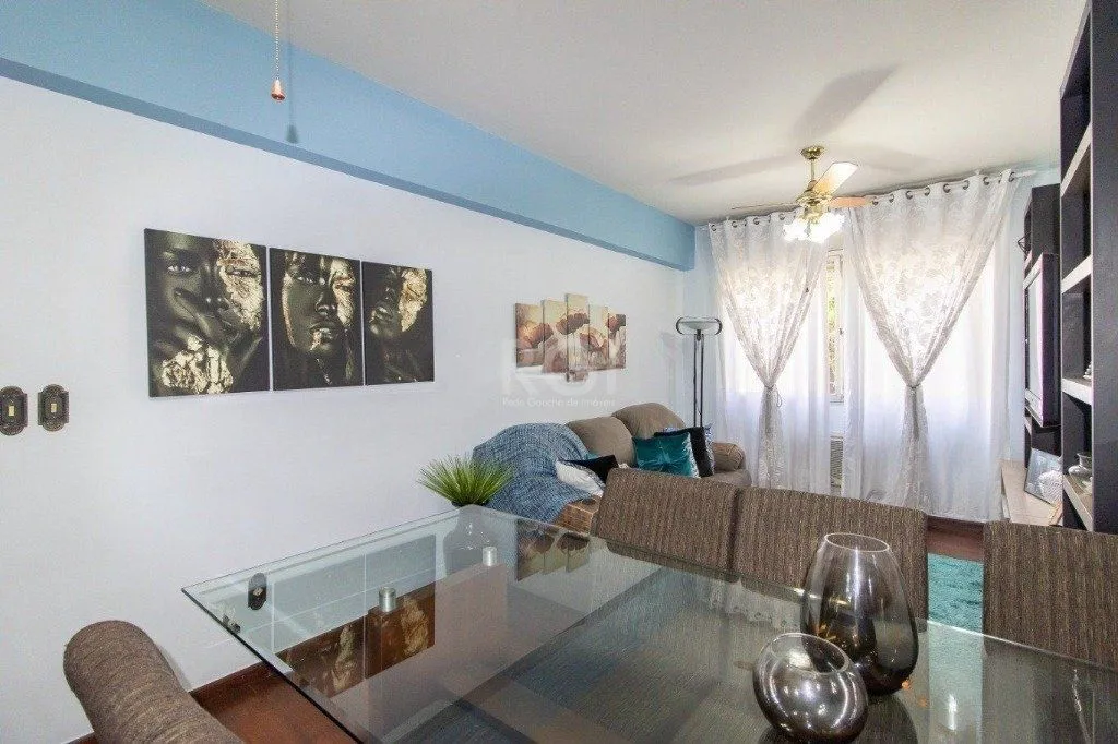 Imagem Apartamento de 77m², Bairro Menino Deus