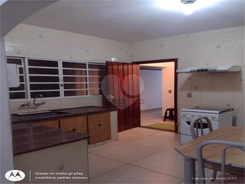 Imagem Casa de 2 quartos, 200m² no bairro Vila Marimbondo, em Lençóis Paulista