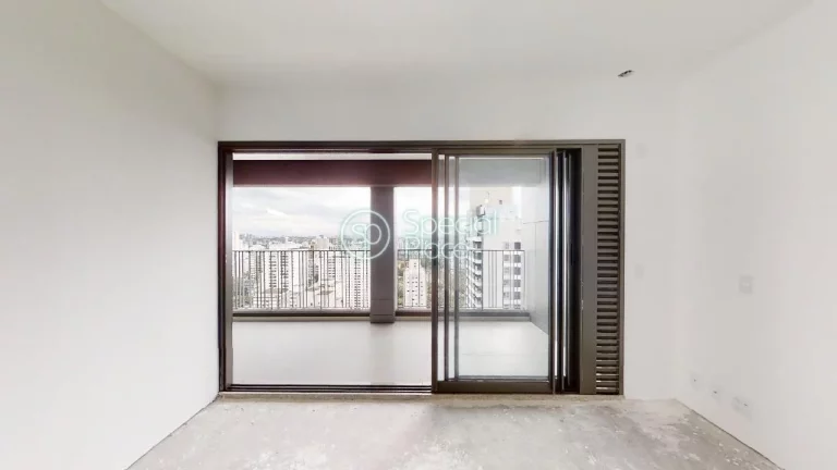 Imagem Ótimo apartamento à venda em Pinheiros na Rua Oscar Freire - a 750 ms do Metrô Clinicas - Área: ...