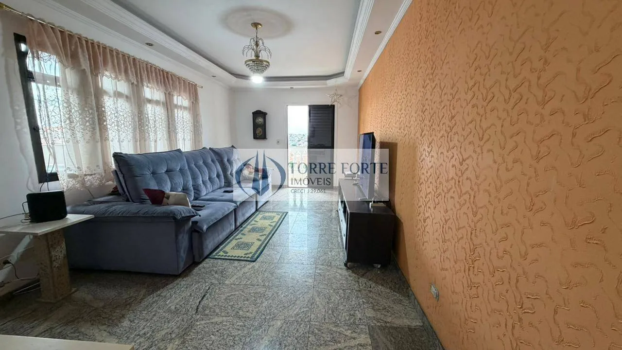Imagem Linda casa, estilo sobrado, com 4 dormitórios e 4 vagas na Vila Alpina