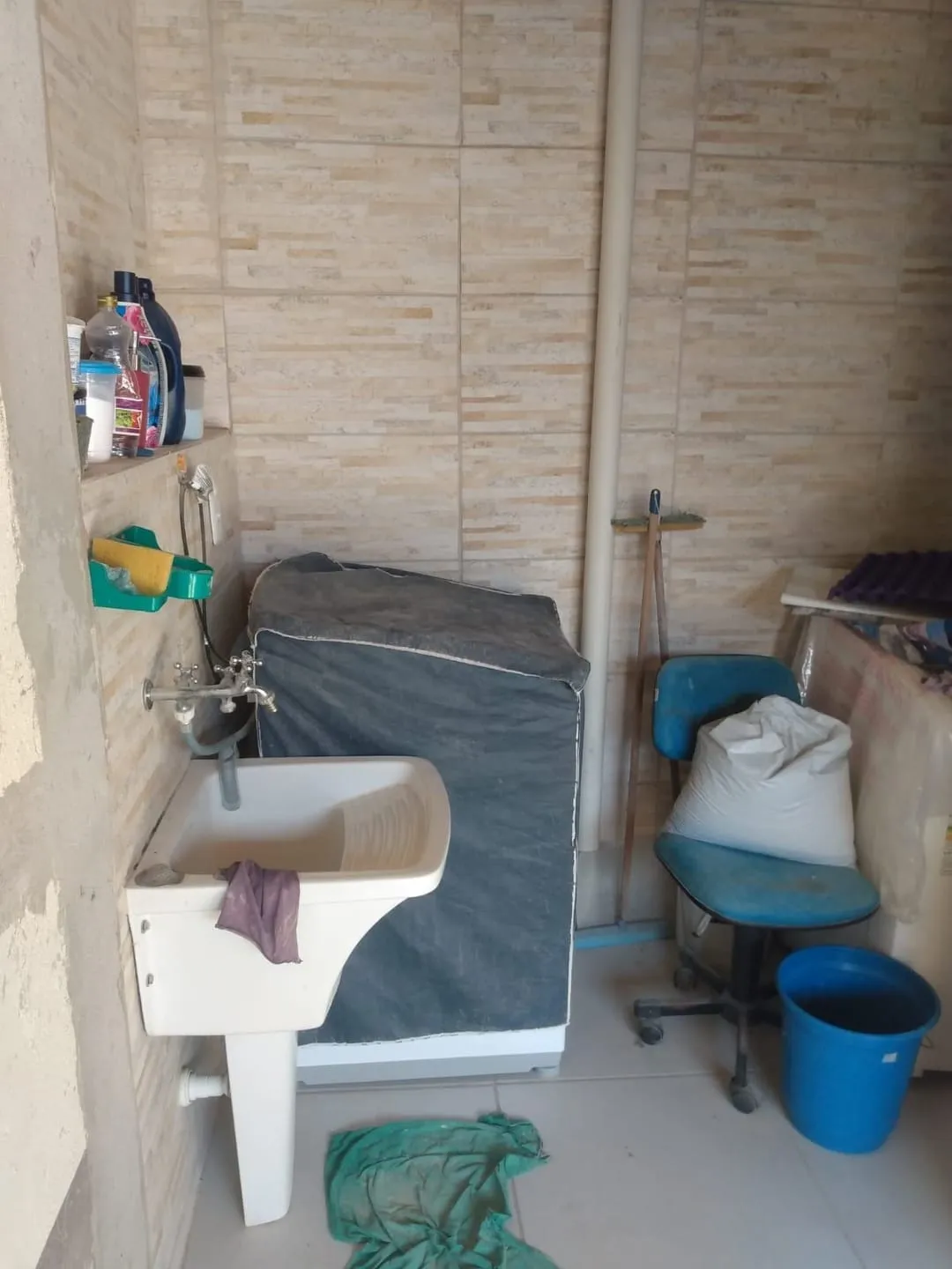 Imagem Casa à venda 3 Quartos, 1 Suite, 2 Vagas, 250M², Bosque, Pindamonhangaba - SP