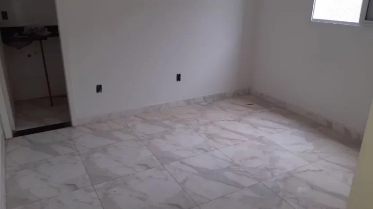 Imagem CASA DE CONDOMÍNIO NO MARACANÃ 2 DORMITÓRIOS 1 SUÍTE!!!