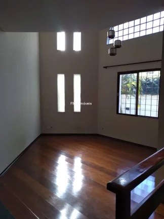 Imagem Imperdível: Casa de Luxo no Jardim da Saúde, São Paulo - 3 quartos, 3 suítes, 3 salas, 4 banheiros, 4 vagas - 510 m²