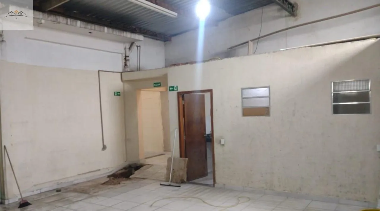 Imagem Salão Comercial para alugar Av. Martim Francisco Jd.Sto Antônio, Santo André 300m²