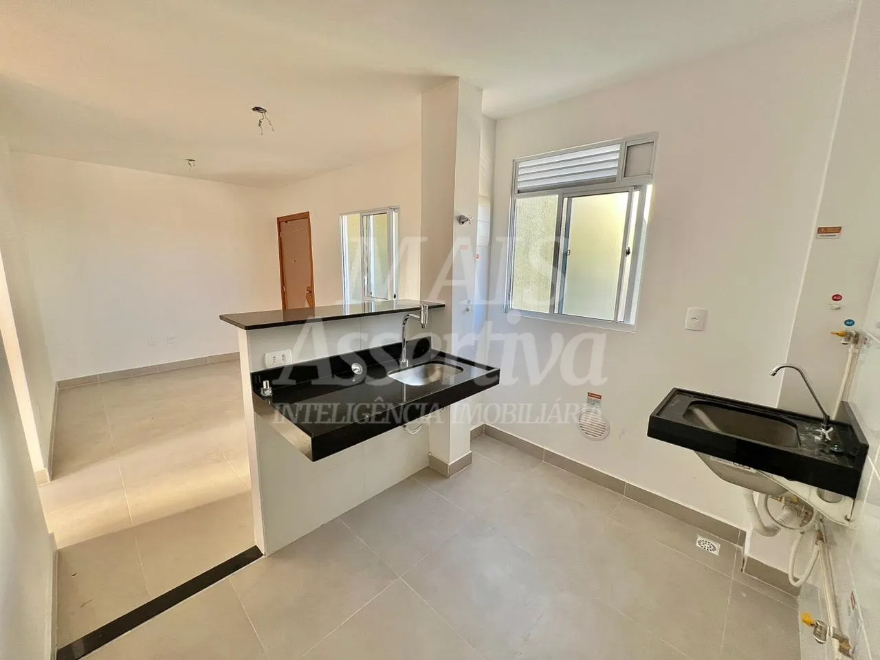 Foto do imóvel Apartamento para locação no 5º andar com sacada e churrasqueira, Porto Rotterdam