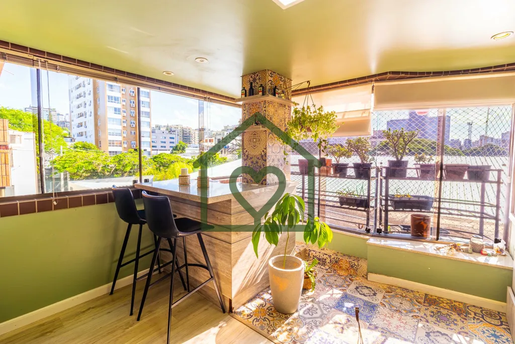 Imagem Viver com Estilo no Bairro Auxiliadora: Conforto e Conveniência
Este apartamento de 3 dormitórios ...