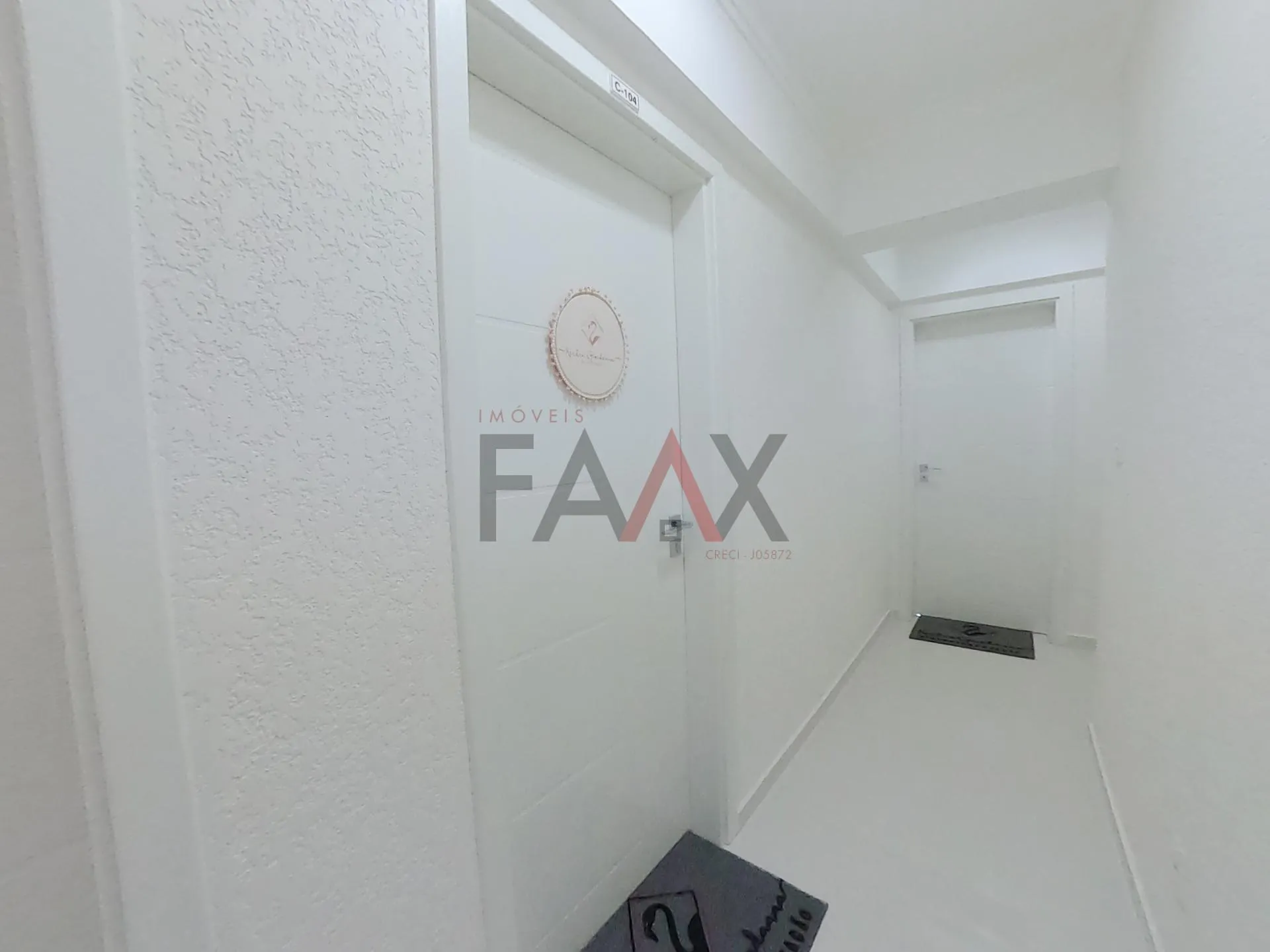 Imagem Sala Comercial no centro próximo do Hospital Santa Tereza e de Igrejas e comerci
