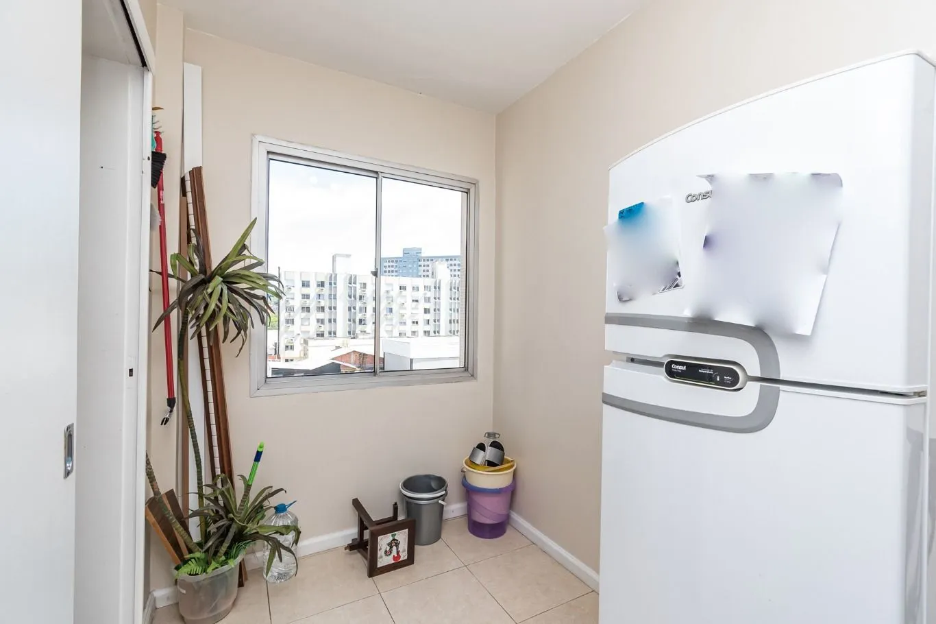 Imagem Vende-se apartamento com 3 quartos (1 suíte), 133 m² e 1 vaga - Petrópolis