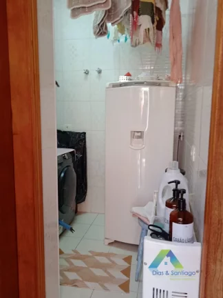 Imagem SOBRADO À VENDA COM 3 DORMITÓRIOS E 2 BANHEIROS, COM PORTEIRA FECHADA EM SÃO JUDAS !