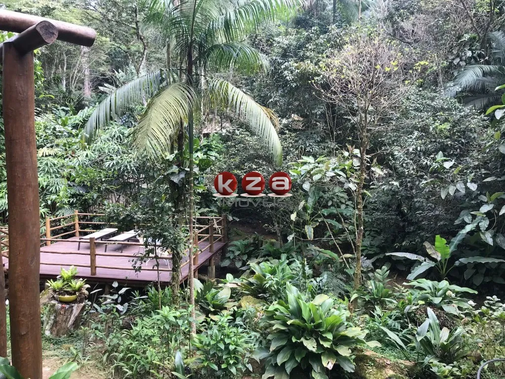 Imagem PORTEIRA FECHADA! Casa à venda em São Sebastião-SP, Praia do Sertão Camburi, 3 suítes, 3 salas, 5 banheiros, 7 vagas de garagem, 514m².