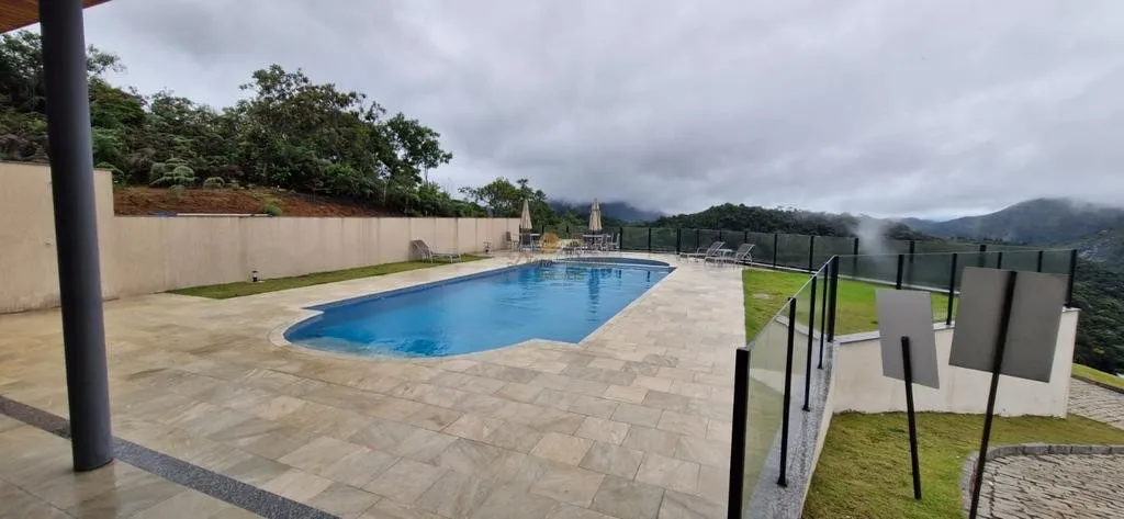 Imagem Terreno em Condomínio para Venda em Teresópolis / RJ no bairro Albuquerque