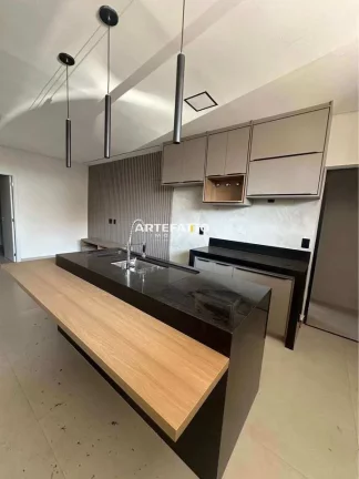 Imagem Vende-se Apartamento Novo Três Suítes – Jardim Barão