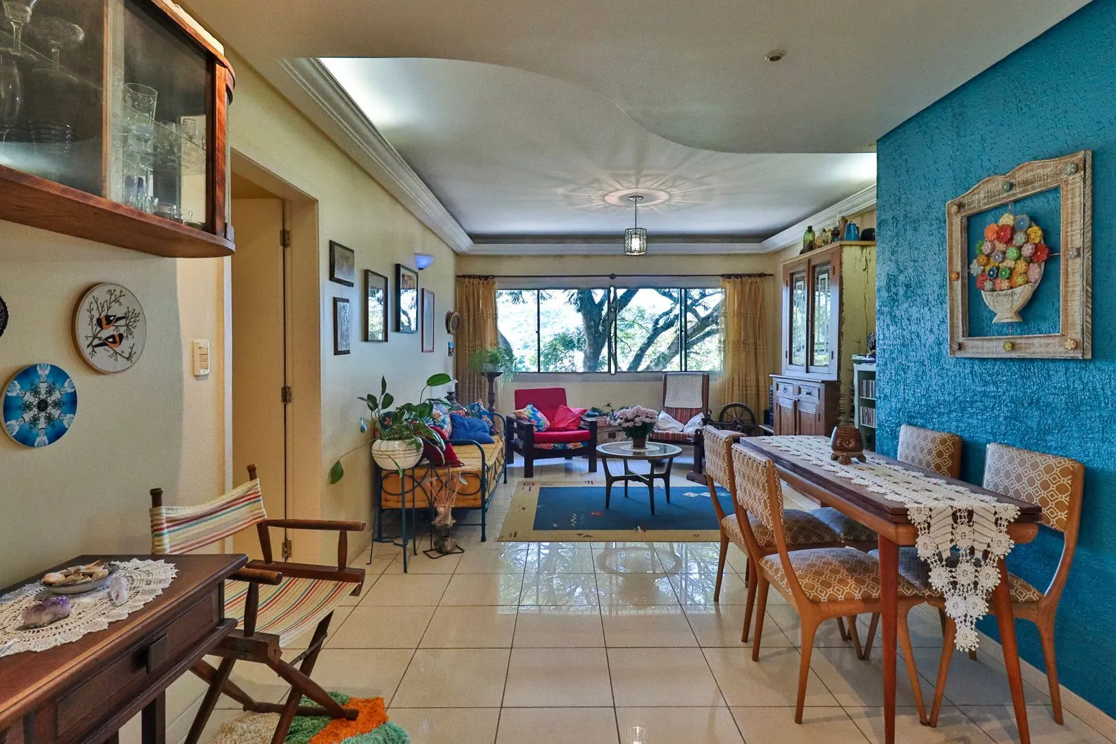 Imagem Apartamento para venda de 3 dormitórios, no bairro Teresópolis em Porto Alegre/RS.