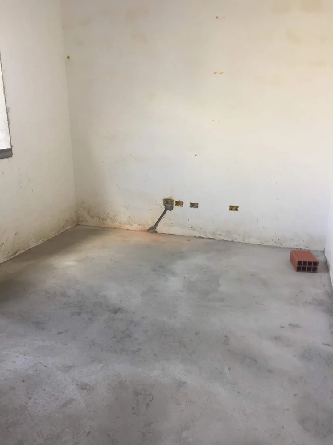 Imagem Casa à venda 2 Quartos, 1 Suite, 2 Vagas, 132M², Mantiqueira, Pindamonhangaba - SP