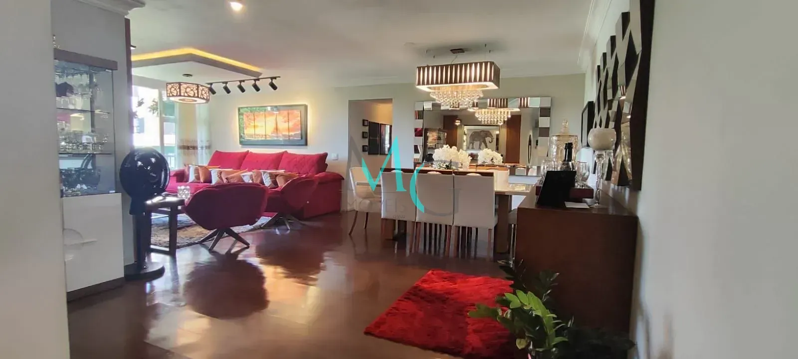 Imagem Apartamento à venda de 3 quartos e 2 banheiros, com 200m², na Estrada da Caroba - Campo Grande, Rio de Janeiro, RJ