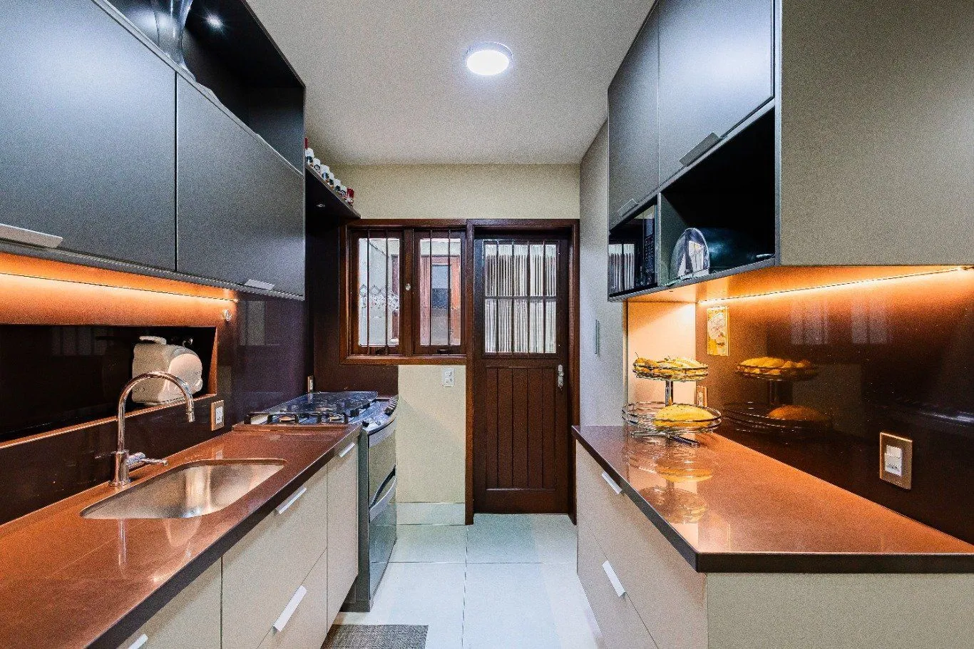 Imagem Casa de 4 dormitórios e 208m² à venda no Bairro Jardim Botânico, Porto Alegre.