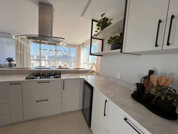 Imagem Apartamento à venda, 140 m² por R$ 7.300.000,00 - Centro - Balneário Camboriú/SC