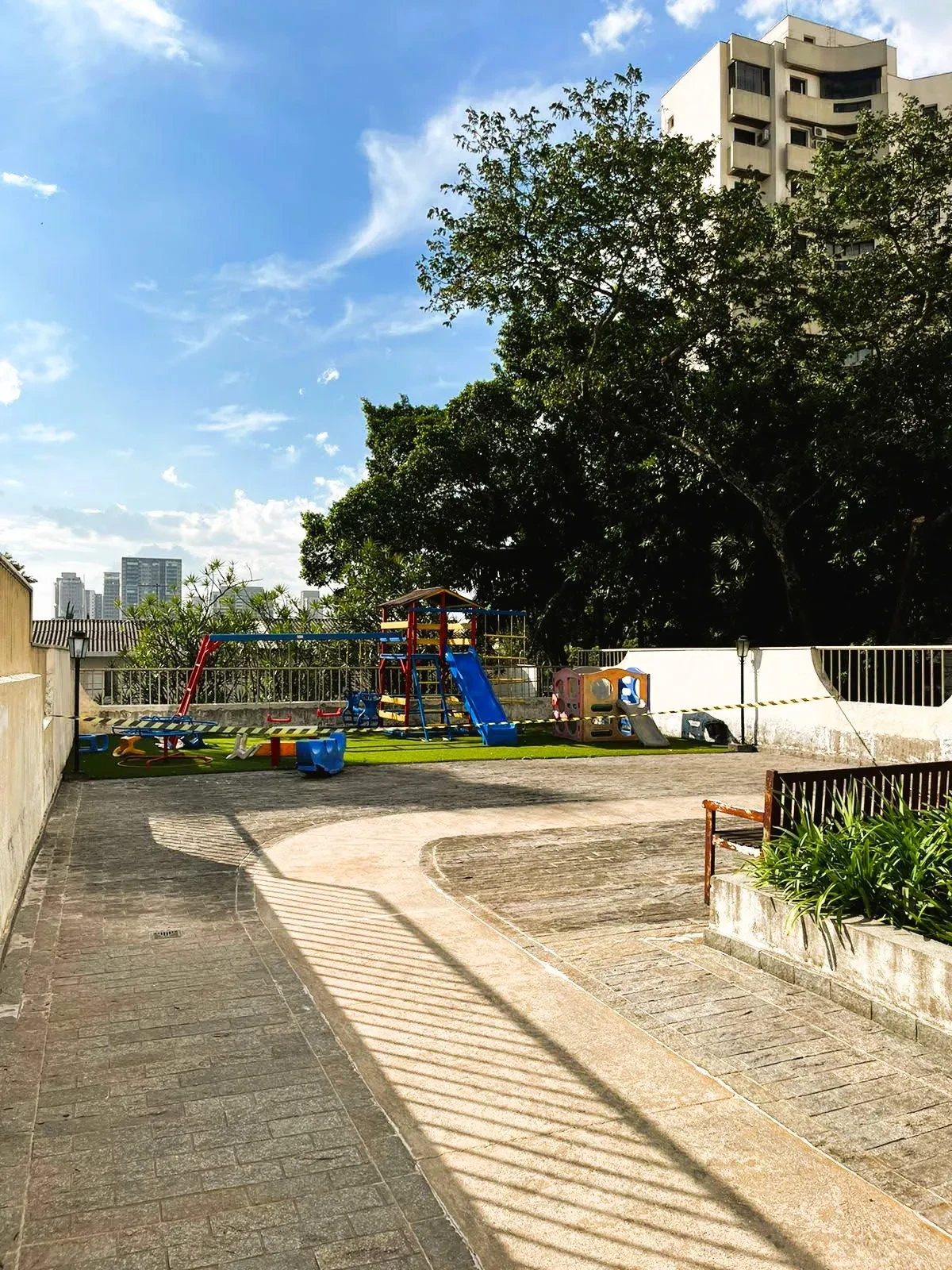 Imagem Apartamento com 2 Quartos à Venda, 66 metros em Campo Belo - São Paulo
