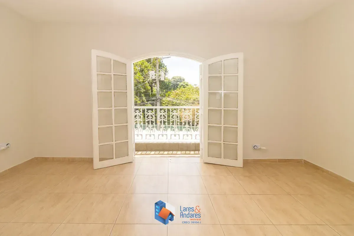 Imagem Casa para venda em Chácara São João com 3 quartos, sendo 2 suítes, 290m²