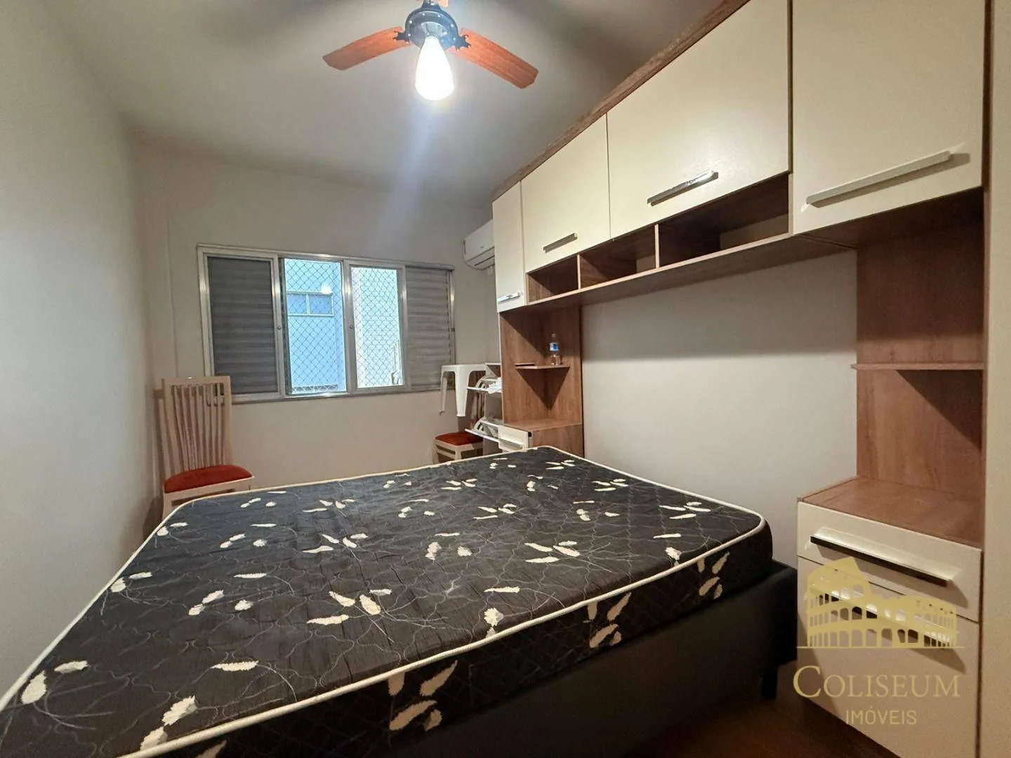 Imagem Apartamento com 2 dormitórios à venda, 71 m² por R$ 390.000,00 - Canto do Forte - Praia Grande/SP
