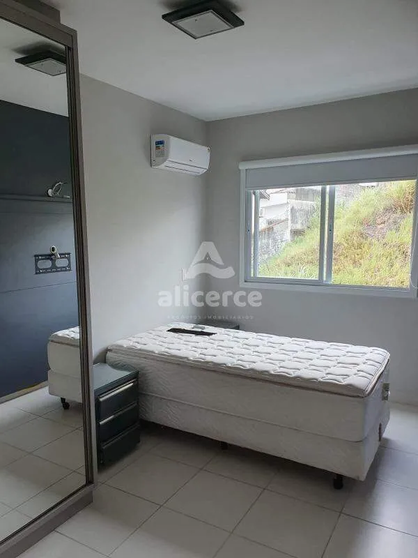 Imagem Apartamento Pronto para Morar - 2 Dorms, 64m², Todo Mobiliado em Serraria, São José/SC