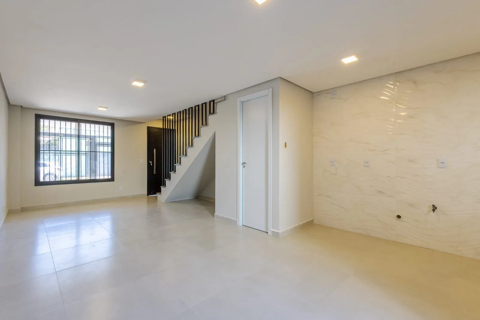 Imagem Casa Condominio para Venda - 94.47m², 3 dormitórios, sendo 1 suites, 1 vaga - Medianeira