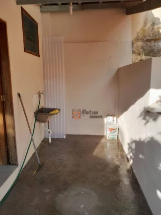 Imagem Casa com 2 dormitórios à venda, 100 m² por R$ 900.000,00 - Centro - Extrema/MG