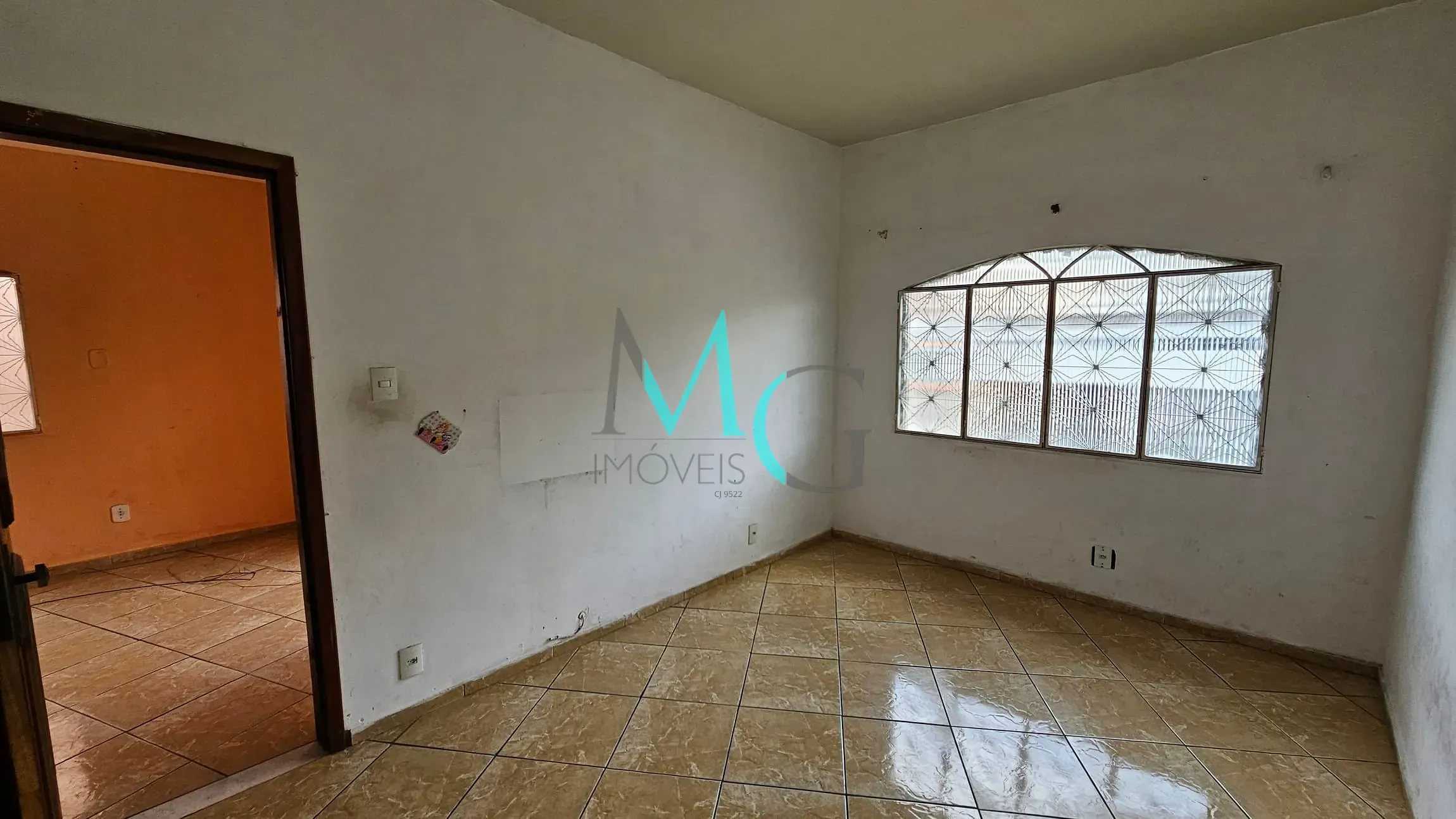 Imagem Sobrado para Locação 2 Quartos, por R$ 1500 + taxas, 80M², Campo Grande, Rio de Janeiro - RJ