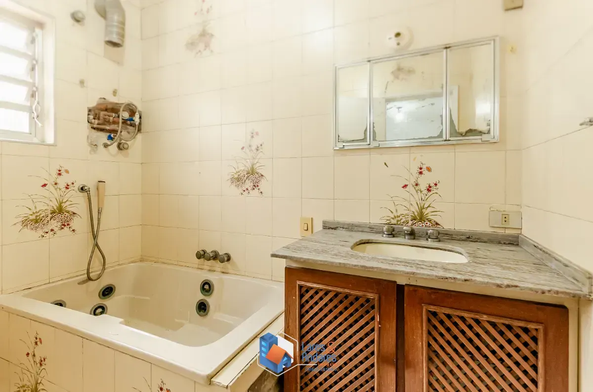 Imagem Casa para venda em Vila Mariana com 3 quartos, 200m²