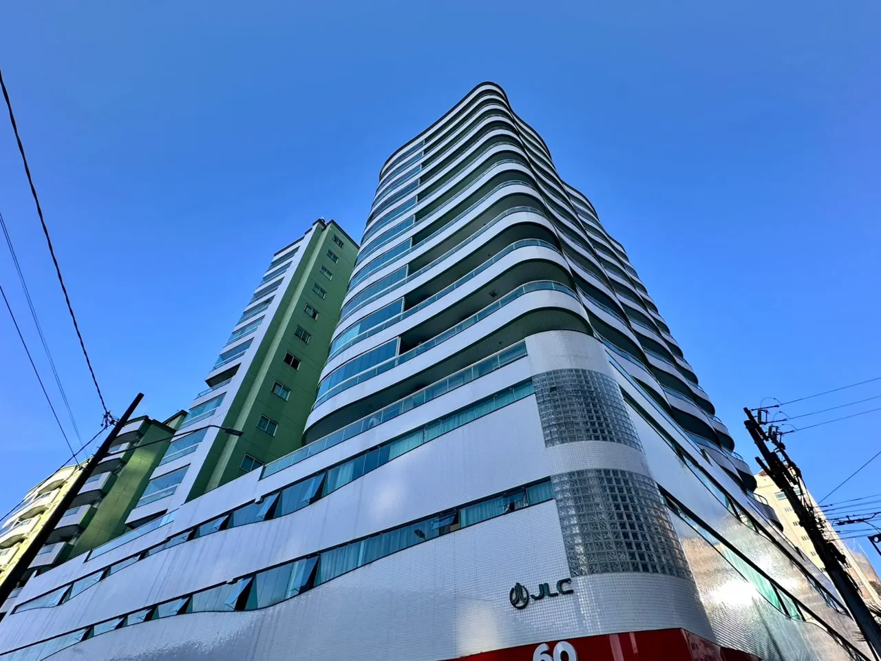 Foto do imóvel Apartamento à venda com 130m2 por R$ 2.100.000,00