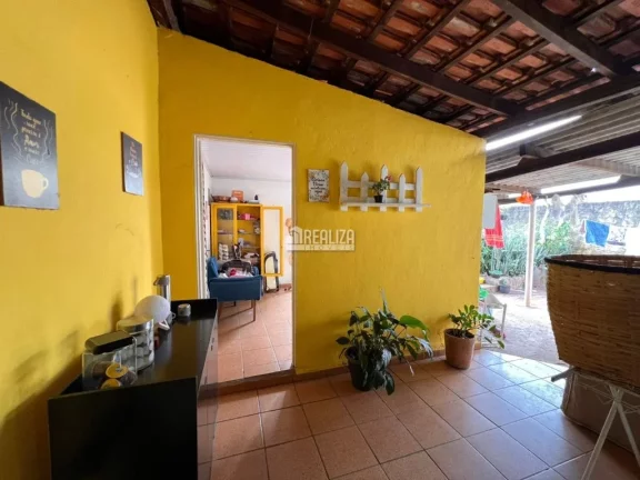 Imagem Casa padrão à venda na Vila Nossa Senhora Aparecida, Uberaba
