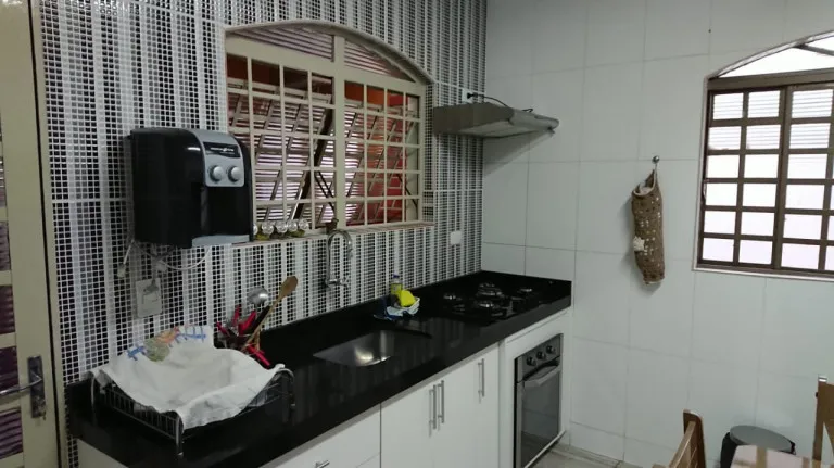 Imagem Casa com 2 Quartos à Venda, 137 m² em Jardim Residencial Deolinda Guerra - Sorocaba