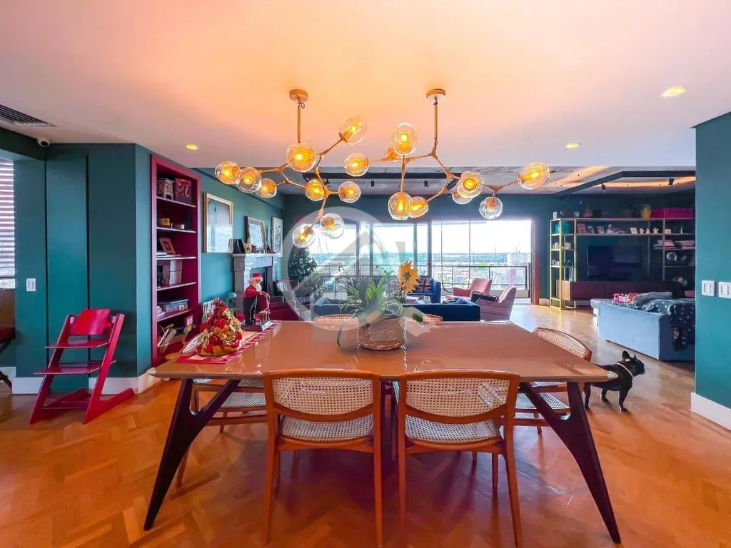 Imagem Localizado no prestigiado bairro Moinhos de Vento, este apartamento cheio de personalidade oferece u...