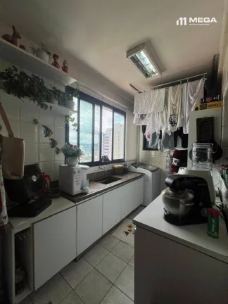 Imagem Apartamento com 3 dormitórios à venda, 245 m² por R$ 1.190.000 - Itapoa - Vila Velha/ES