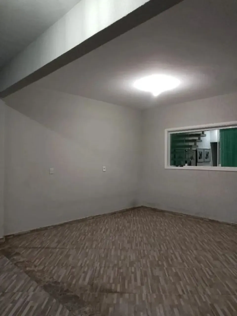 Imagem Imperdível oportunidade: Casa à venda ou locação em Sorocaba-SP, Jardim Califórnia! 2 quartos, 1 suíte, 2 salas, 4 vagas de garagem, 221m².