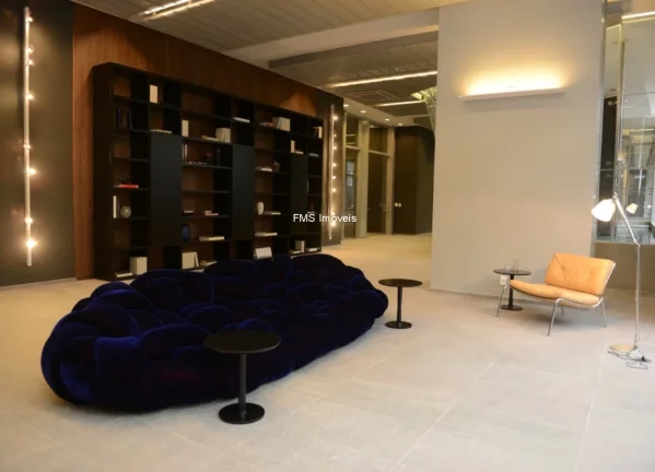 Imagem Imperdível apartamento para locação na Vila Nova Conceição com 1 suíte, 2 banheiros e 2 vagas de garagem. Confira!