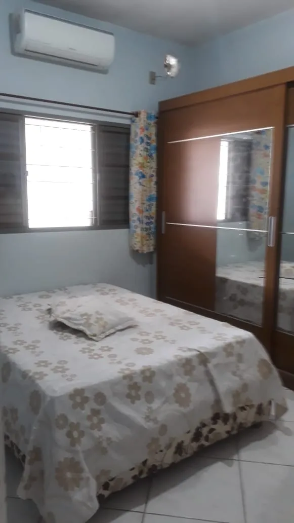 Imagem Casa à venda 2 Quartos, 1 Suite, 2 Vagas, Chácara Tropical, Potim - SP