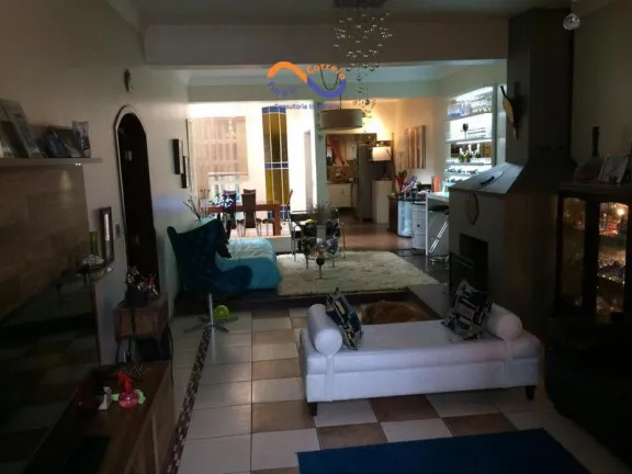 Imagem Casa com 3 Quartos à Venda, 345 m² em Vila Monumento - São Paulo