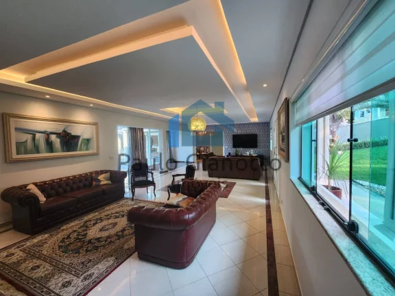 Imagem Casa c/ cinema, beach tennis, sauna, piscina e porteira fechada!