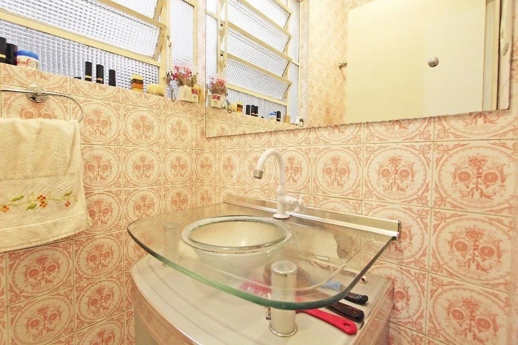 Imagem Apartamento para Venda - 90.19m², 3 dormitórios, 1 vaga - Menino Deus