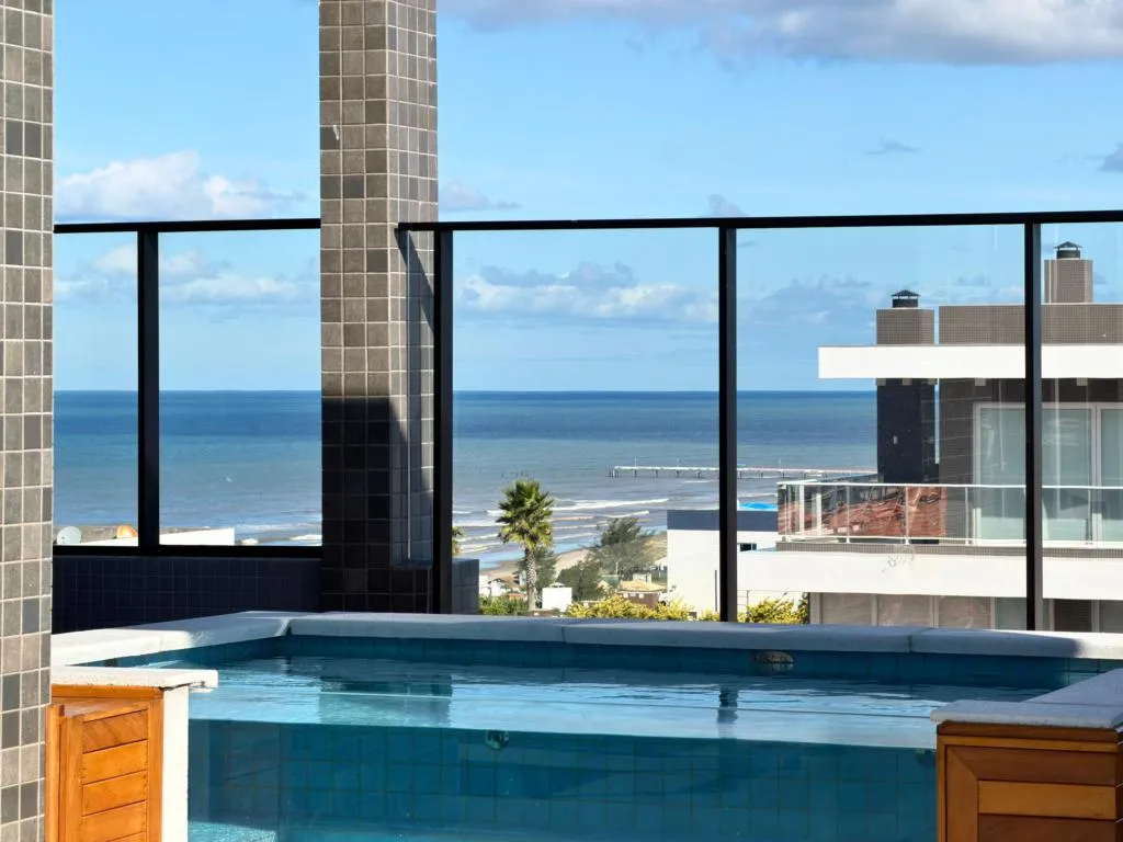 Imagem Apartamento 2 Dormitórios - Bairro Navegantes