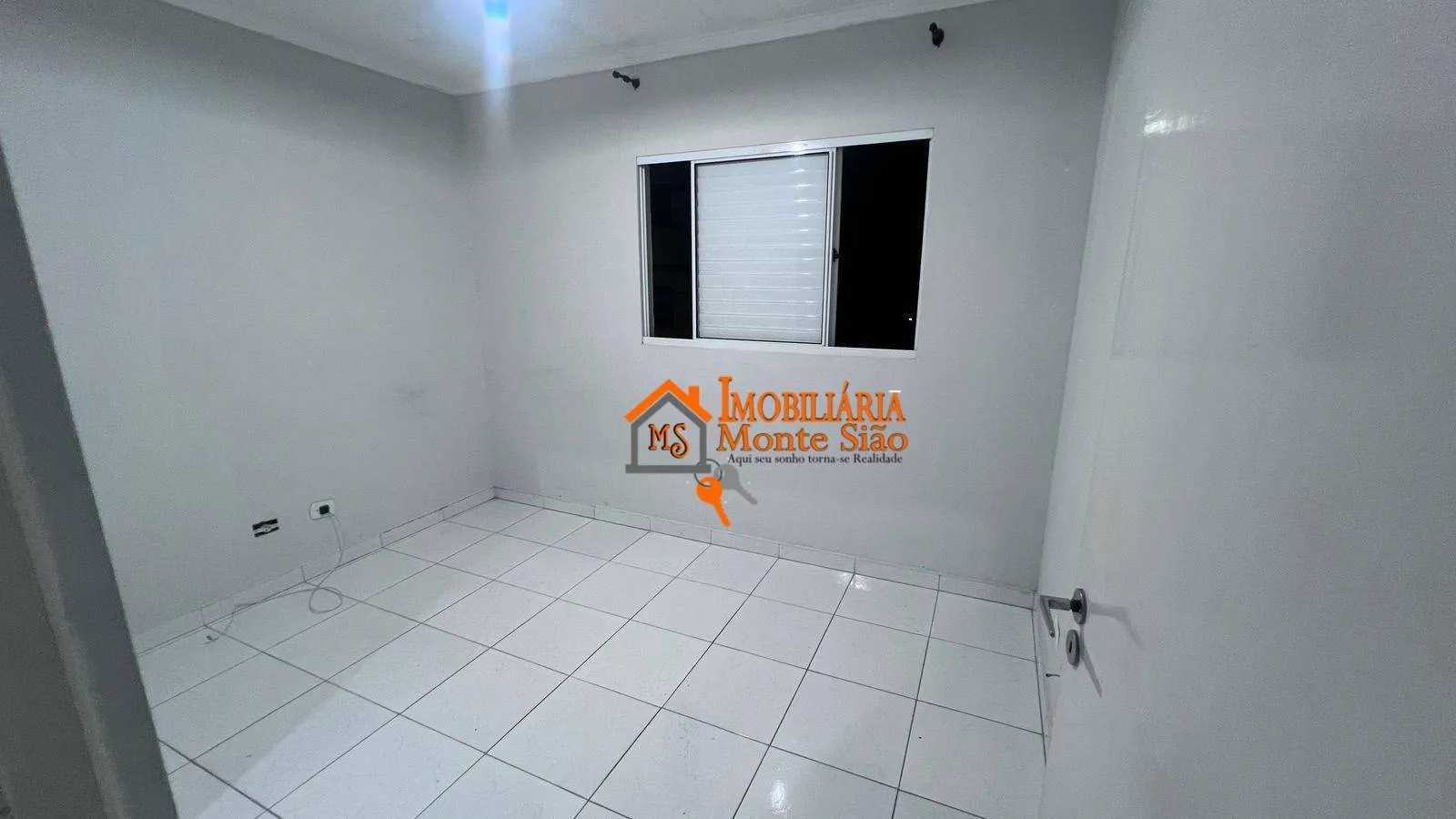 Imagem Sobrado com 2 dormitórios à venda, 88 m² por R$ 426.000,00 - Cidade Serodio - Guarulhos/SP