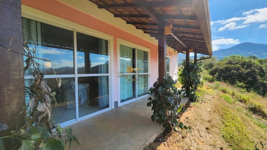 Imagem Casa para Venda em Teresópolis / RJ no bairro Andradas
