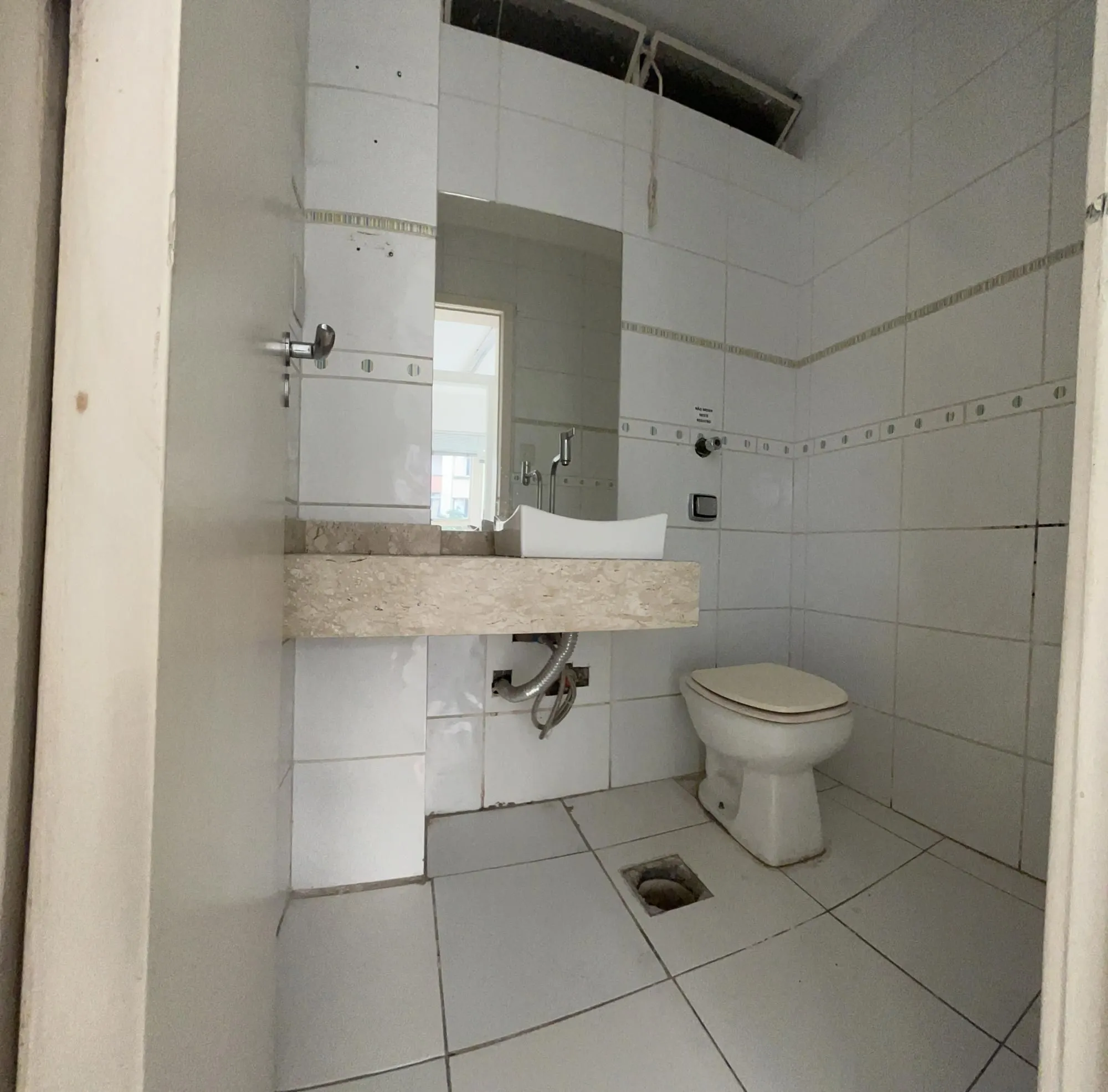 Imagem Excelente Oportunidade! Sala comercial para venda no centro de Porto Alegre.