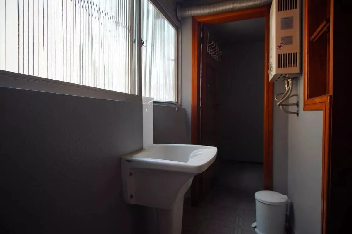 Imagem Apartamento de 3 dormitórios à venda em Petrópolis - Porto Alegre
