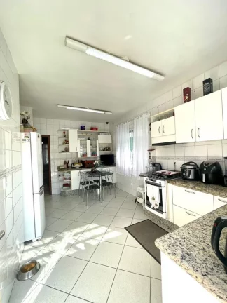 Imagem CASA RESIDENCIAL em SÃO JOSÉ - SC, FLOR DE NÁPOLIS