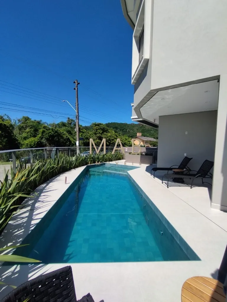 Imagem Apartamento DUPLEX para Venda, em ]localização Privilegiada na Praia de Ingleses do Rio Vermelho, Florianópolis SC!!