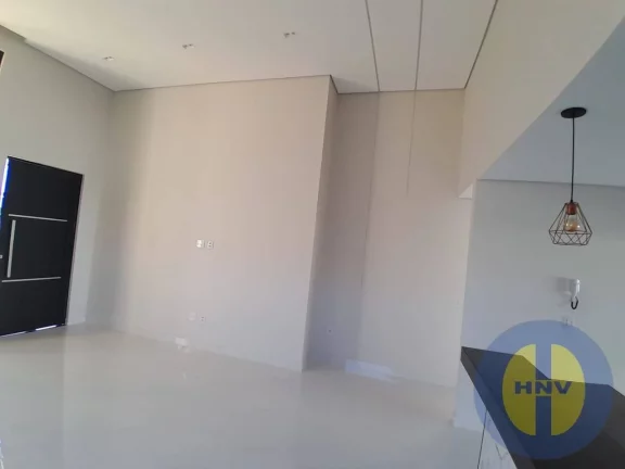 Imagem Vendo casa com piscina em Itaipuaçu